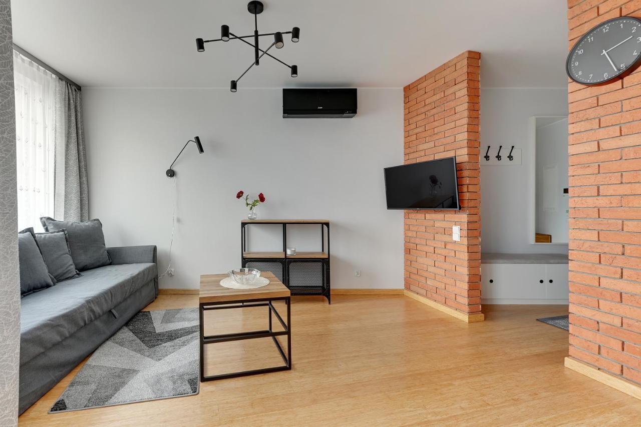 Rentplanet - Apartamenty Chlebova Gdańsk Zewnętrze zdjęcie